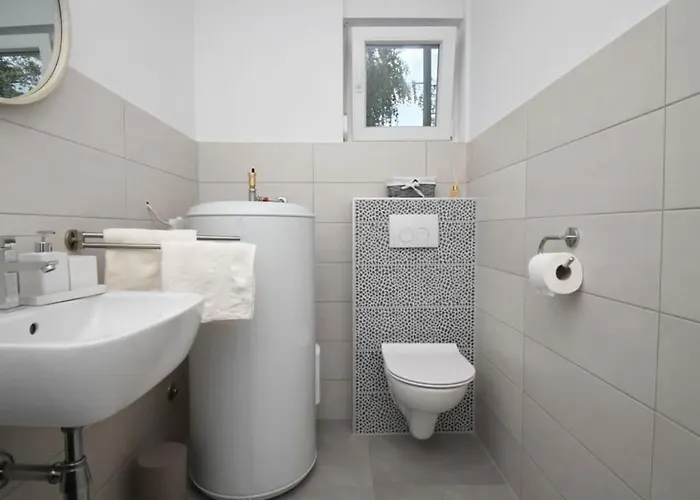Insieme Ii Pula